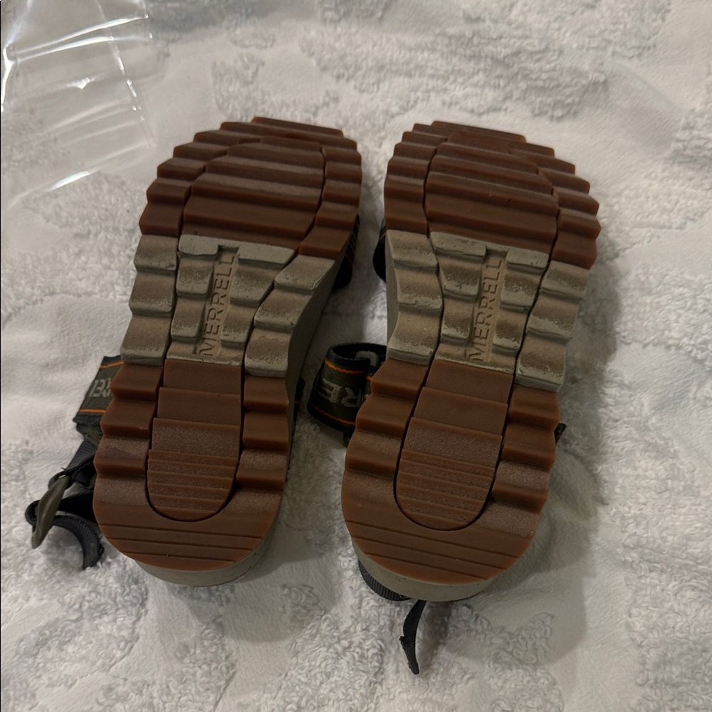Merrell Olive Outdoor Sandals 0064 - Picture 4 of 6